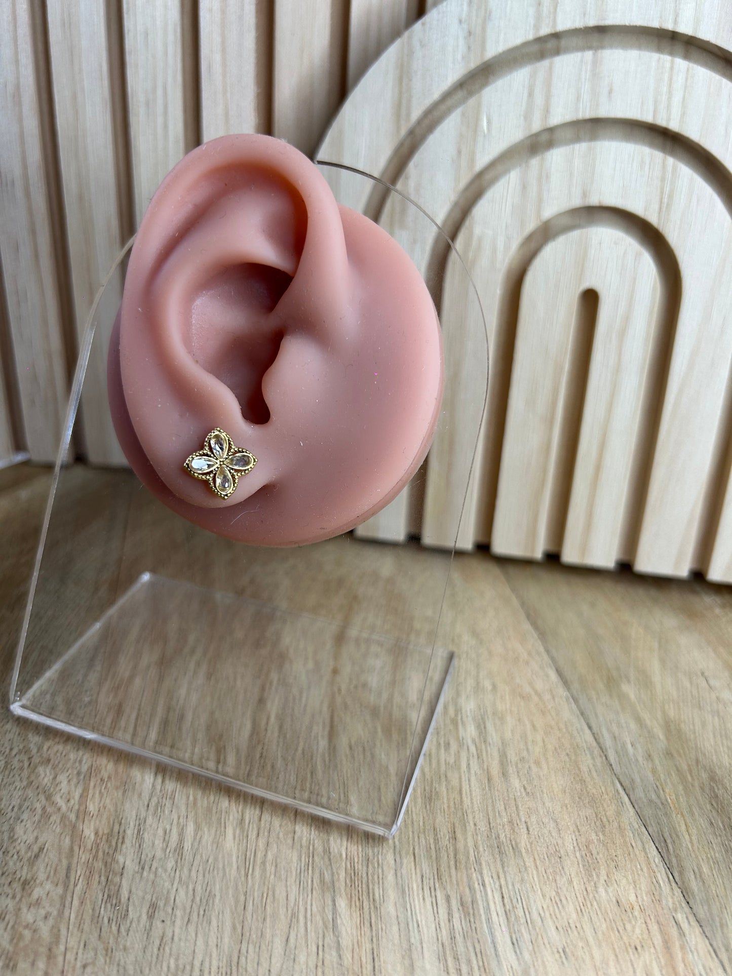 Boucles d’oreilles fleur – Acier inoxydable doré