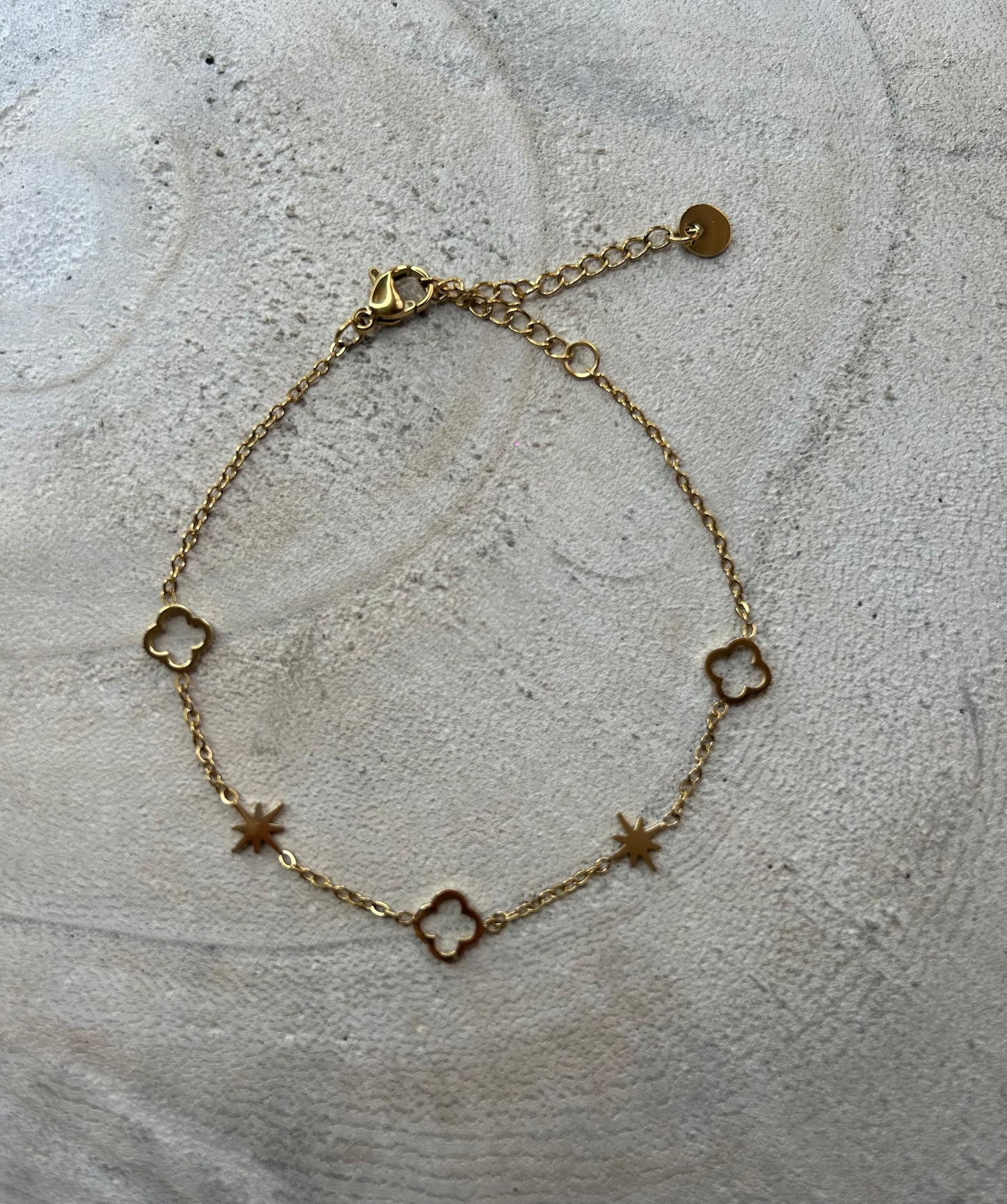 Bracelet Femme Doré Ajustable – Acier Inoxydable avec Étoiles