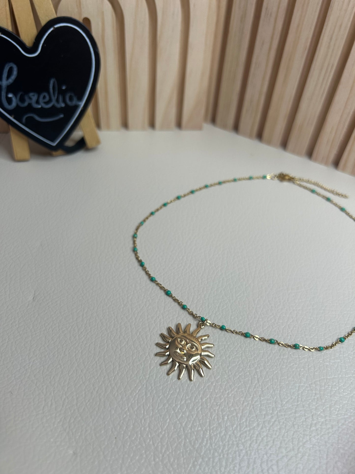 Collier perle soleil Lucie